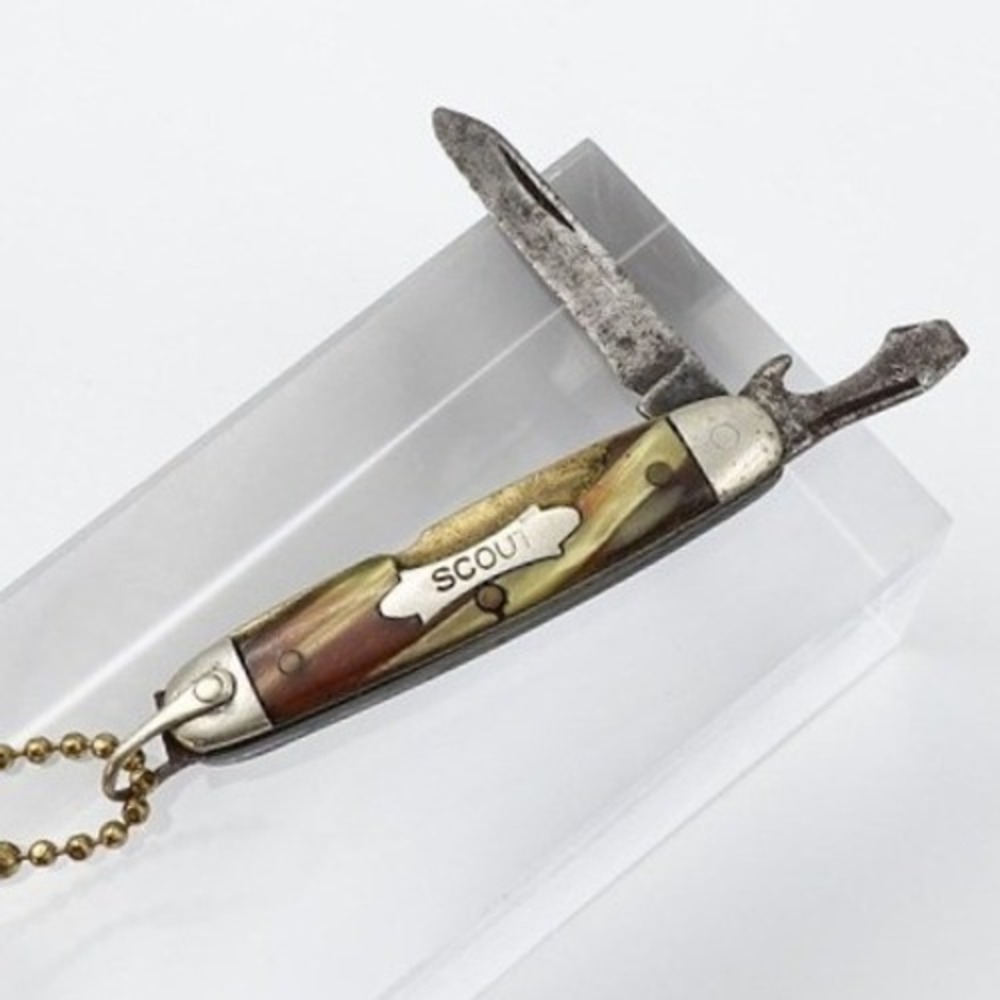 Vintage Scout Mini Folding Pocket Knife Swirl Celluloid Keychain Americana READ